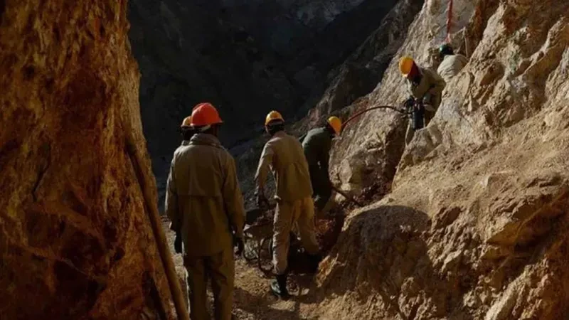 Peru'da altın madenindeki göçükte 7 kişi öldü