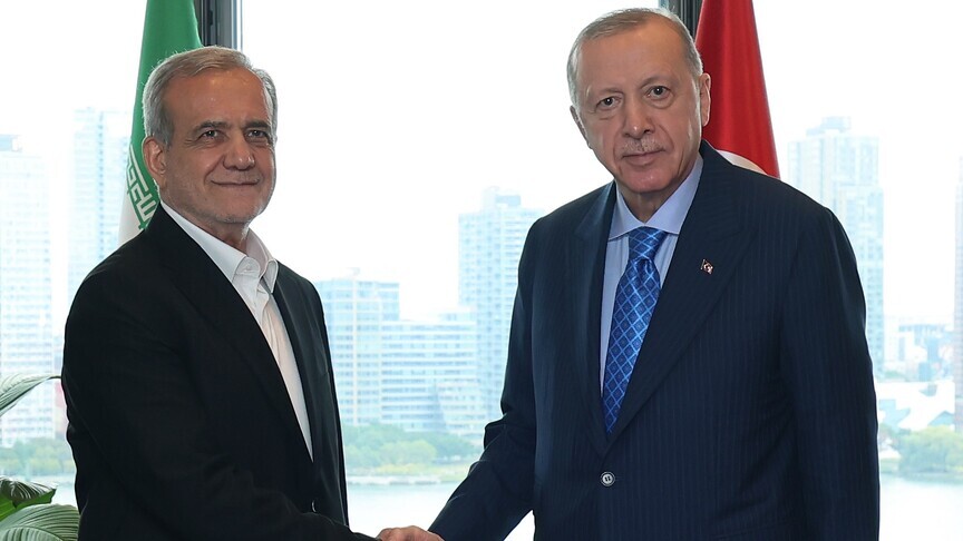 Türkiye Cumhurbaşkanı Erdoğan, İran Cumhurbaşkanı Pezeşkiyan ile telefonda görüştü