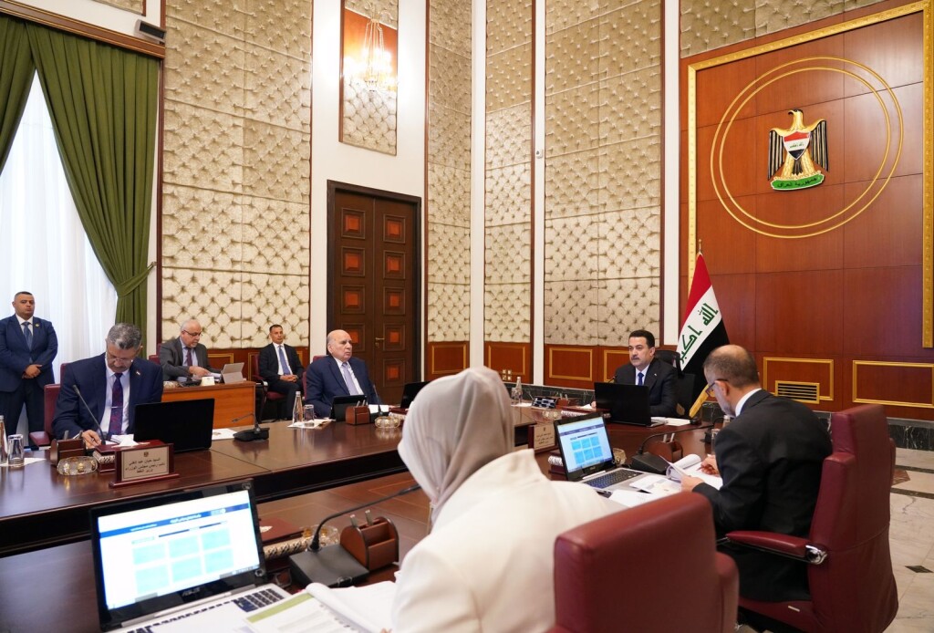 Irak hükümeti, 3 yıllık mali bütçeyi onaylayarak Meclise gönderdi