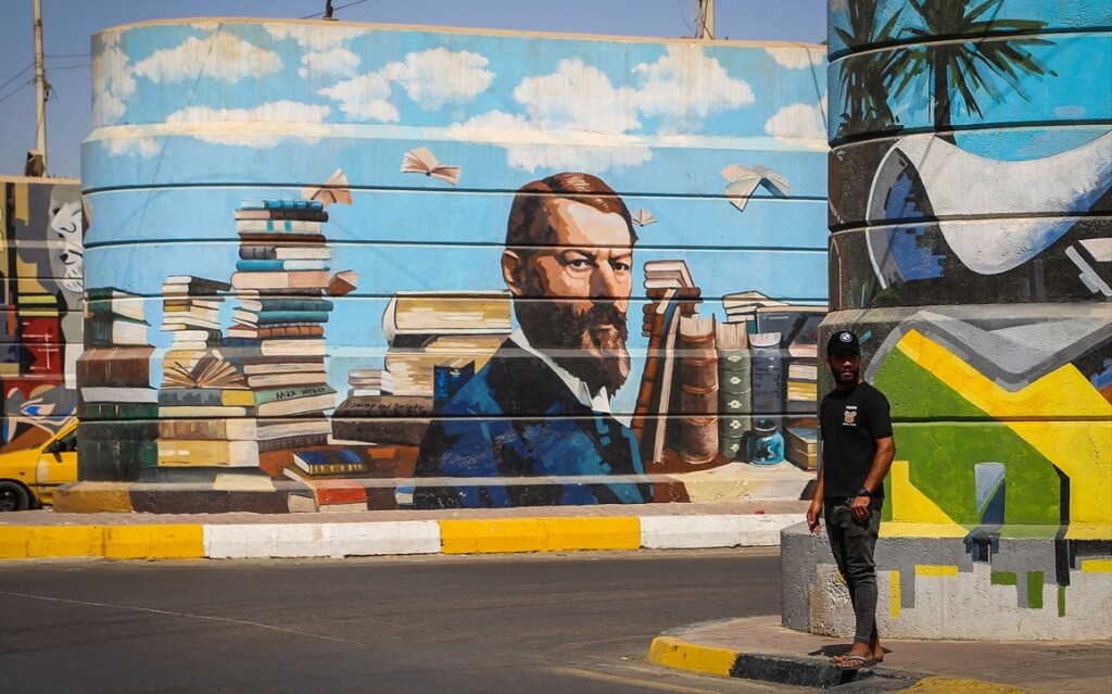 Bağdat'ın Duvarları, Sanatçıların Çizgileriyle Renkleniyor