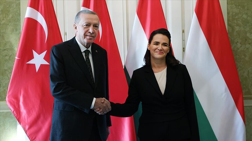 Türkiye Cumhurbaşkanı Erdoğan, Macar mevkidaşı Novak ile görüştü