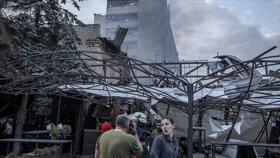 Ukrayna: Rusya'nın dünkü füze saldırısında 8 kişi öldü, 56 kişi yaralandı