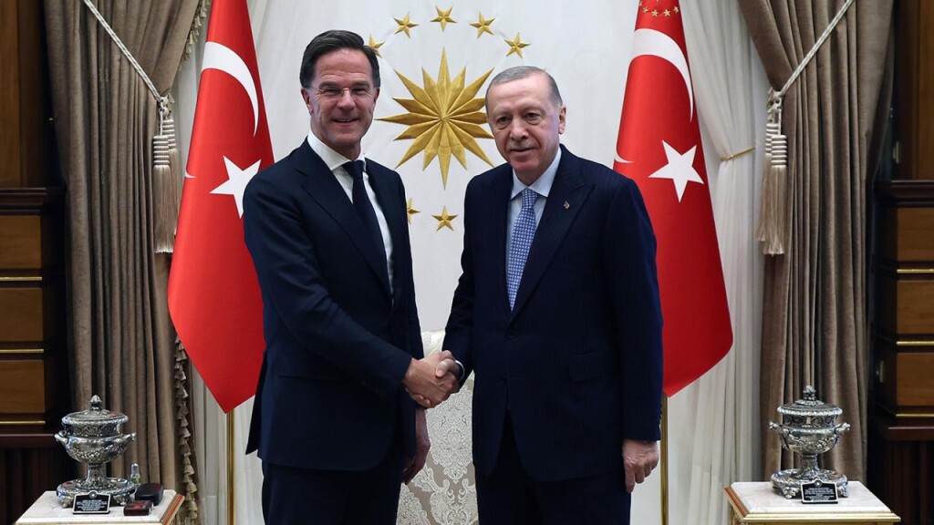 NATO Genel Sekreteri Rutte, Cumhurbaşkanı Erdoğan ile görüştü