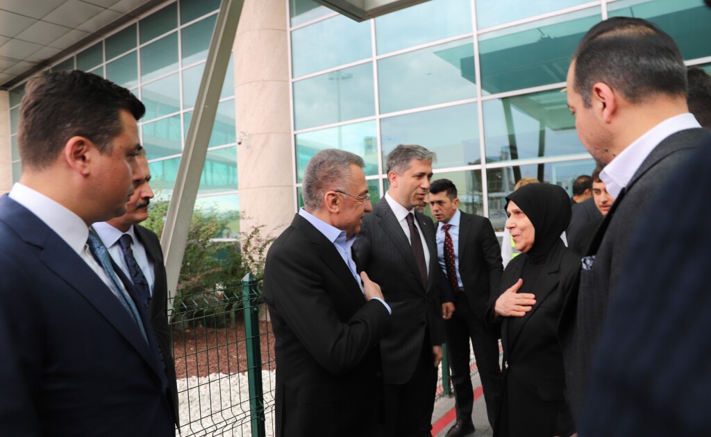 Fuat Oktay Kerkük Valisi Ağa’nın babasının cenazesini Ankara’dan uğurladı