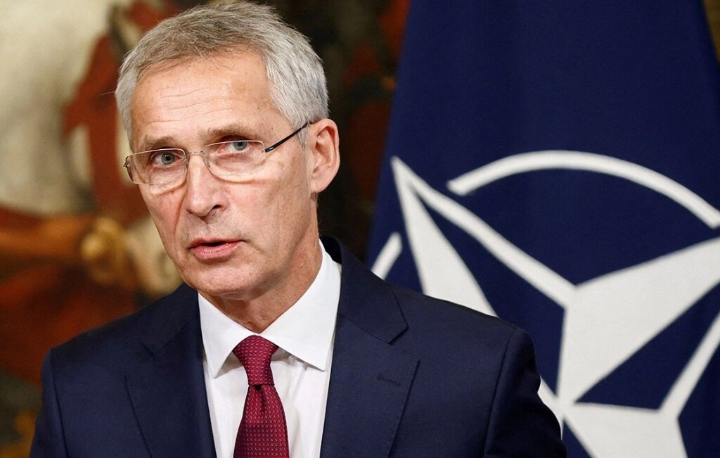 Stoltenberg: Finlandiya salı günü NATO'ya katılacak