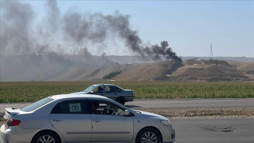 İran, Irak'ın Kuzeyindeki Tahran Muhalifi Grupların Mevzilerini Vurdu