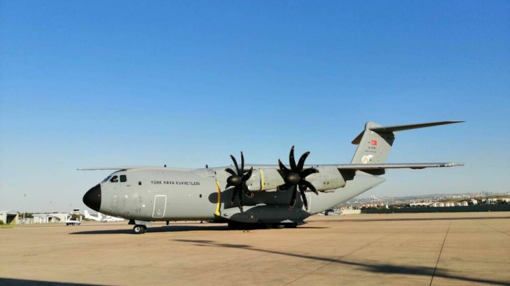 Türkiye'den Pakistan'a Yardım Eli: 10'uncu Uçak Da Ulaştı