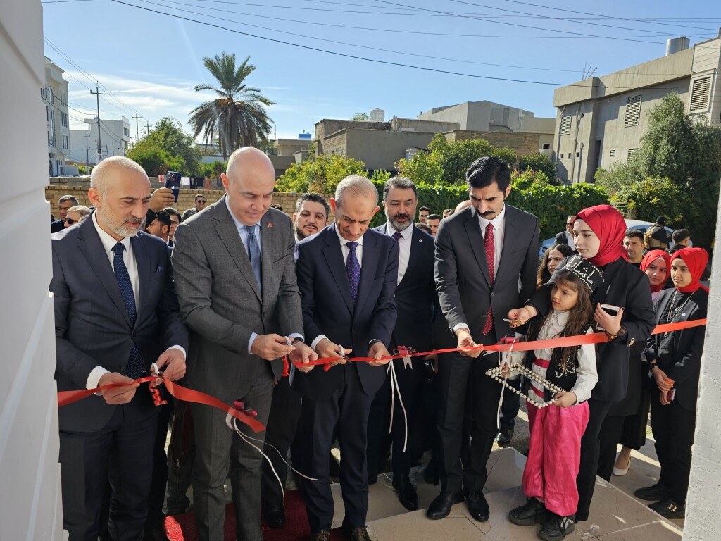 TİKA Kerkük’te Gençlik Merkezi açtı