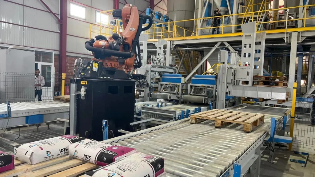 Irak’ın ilk robotik fabrikası Basra’da açıldı