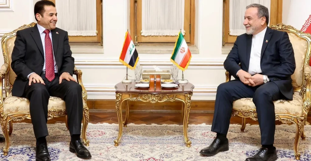 Irak Ulusal Güvenlik Danışmanı Araci, İran Dışişleri Bakanı Arakçi ile Tahran’da bir araya geldi