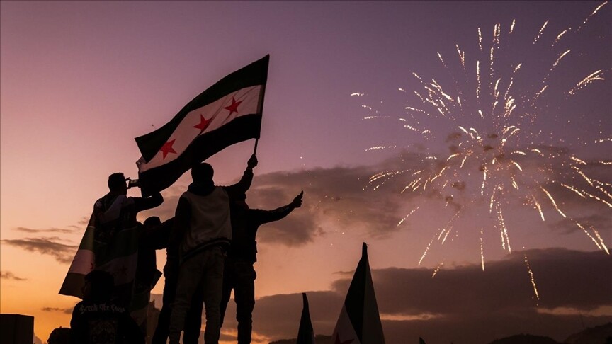 Suriye devriminin üzerinden 1 yıl geçti