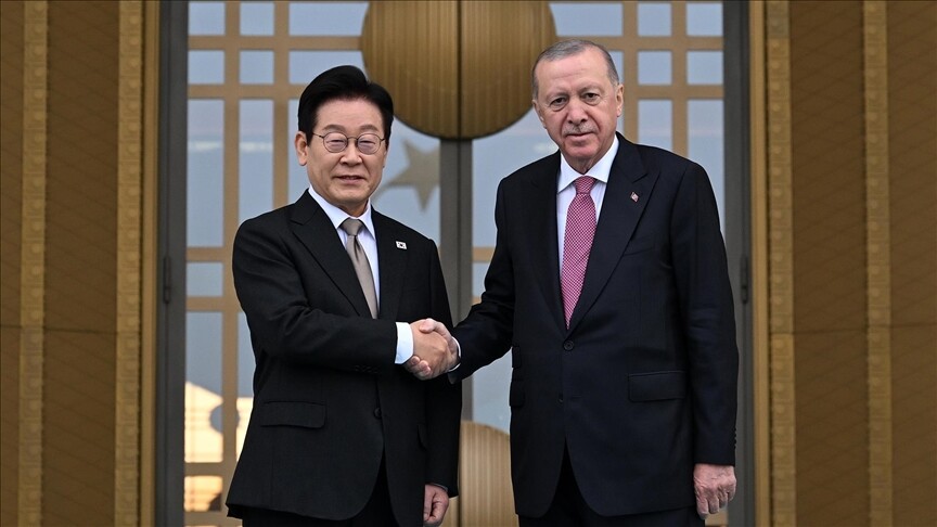 Türkiye Cumhurbaşkanı Erdoğan, Güney Kore Devlet Başkanı Lee'yi resmi törenle karşıladı