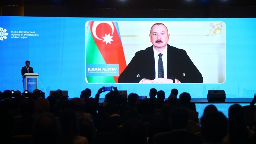 Azerbaycan'da D8 Medya Forumu düzenlendi