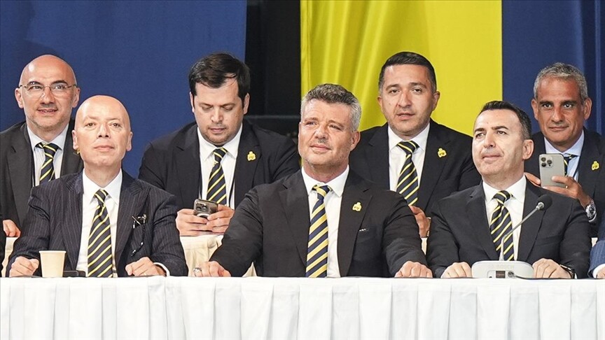Fenerbahçe Kulübünün yeni başkanı Sadettin Saran oldu