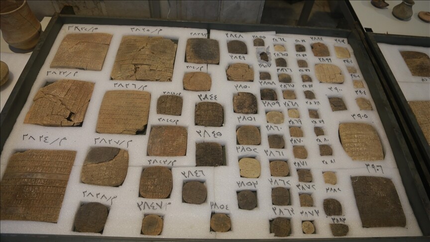 Suriye Kültür Bakanı Muhammed Salih: 1234 çivi yazılı tablet İdlib Müzesi'ne kazandırıldı