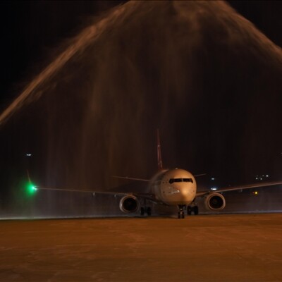 İstanbul - Süleymaniye uçuşları başladı