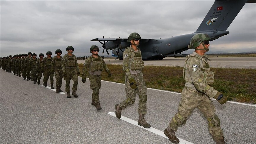 NATO'nun görevlendirdiği Türk ihtiyat taburunun Kosova'ya intikali tamamlandı