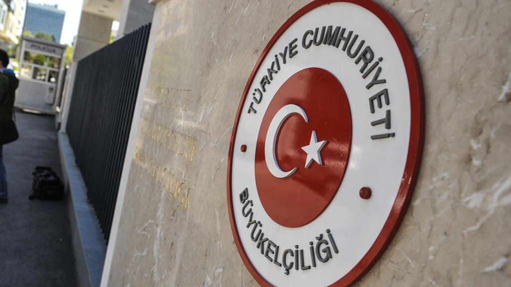 Türkiye Dışişleri Bakanı Fidan, bazı büyükelçilikler için yeni görevleri tebliğ etti