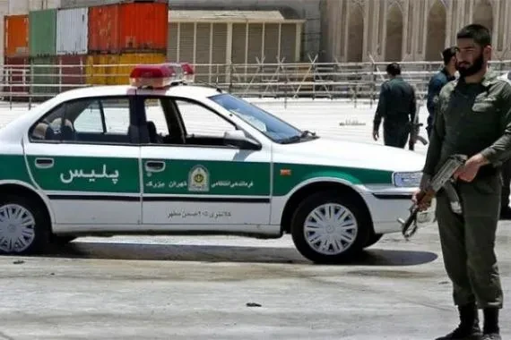 İran’ın Saravan Kentinde Silahlı Saldırı: 3 Saldırgan Öldürüldü, 1 Polis Hayatını Kaybetti