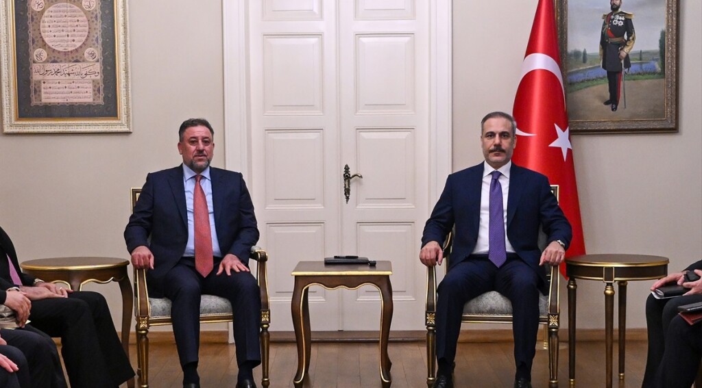 Türkiye Dışişleri Bakanı Fidan, Irak Egemenlik Partisi lideri Hançer'i İstanbul'da kabul etti