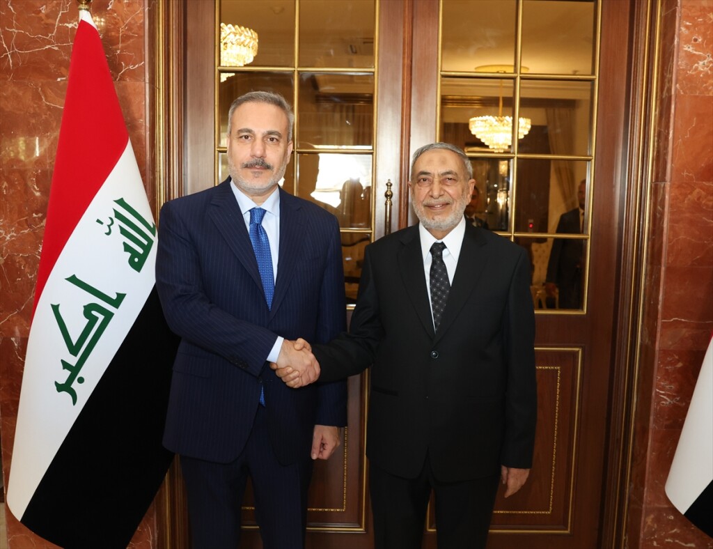 Hakan Fidan, Bağdat'ta Mahmud Meşhedani ile bir araya geldi
