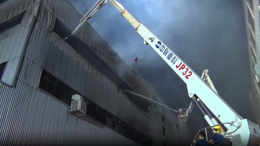 Çin'in Ciangsu eyaletinde bir metal atölyesinde meydana gelen patlamada 8 işçi öldü