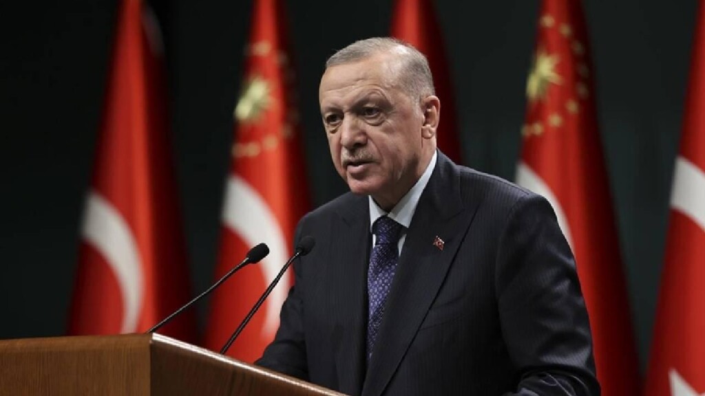 Türkiye Cumhurbaşkanı Erdoğan: Hamas’ın Gazze planına yanıtı kalıcı barış için önemli bir adım