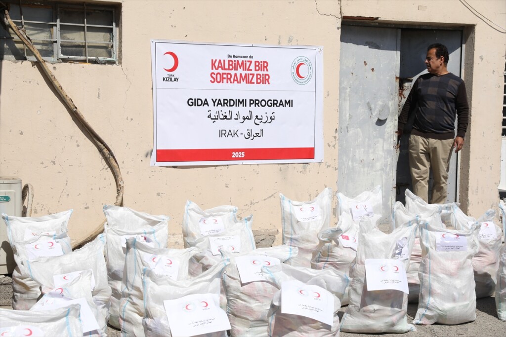 Türk Kızılaydan Erbil'de ihtiyaç sahibi ailelere ramazan yardımı