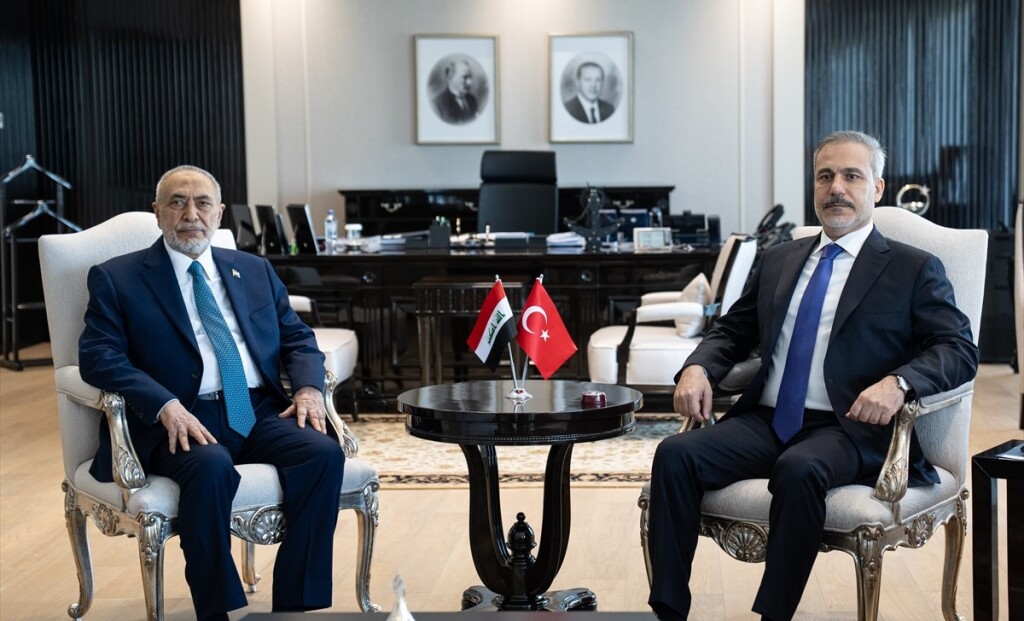 Türkiye Dışişleri Bakanı Fidan, Irak Temsilciler Meclisi Başkanı Meşhedani ile bir araya geldi
