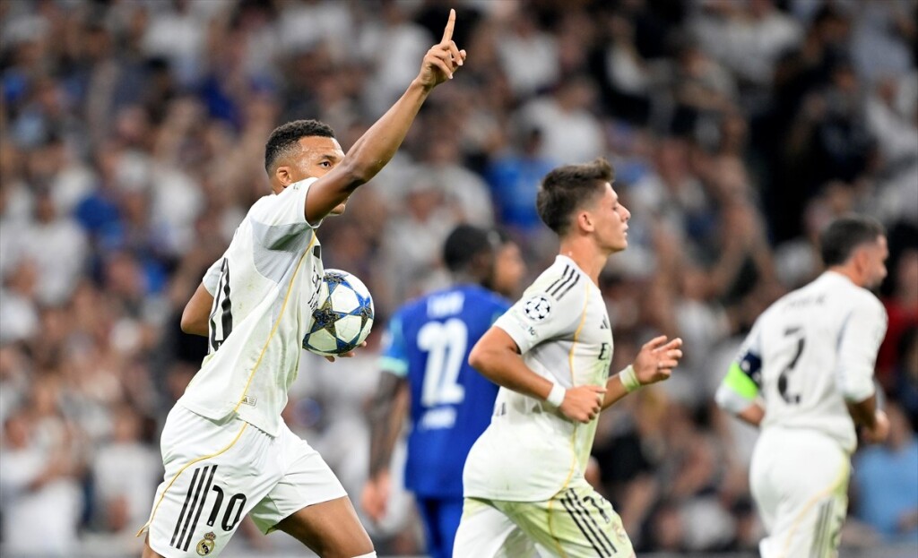 UEFA Şampiyonlar Ligi'nin ilk haftası 6 maçla başladı