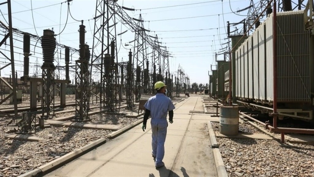 Irak'ın orta ve güney kesimi tamamen elektriksiz kaldı