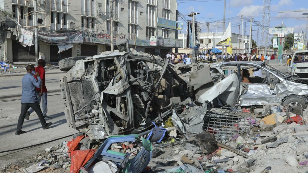 Somali'de intihar saldırısında en az 3 kişi hayatını kaybetti