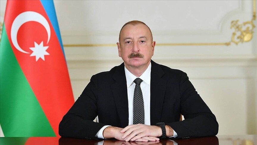 İlham Aliyev kesin olmayan sonuçlara göre, Azerbaycan'daki cumhurbaşkanı seçimini yüzde 92,1 oyla kazandı