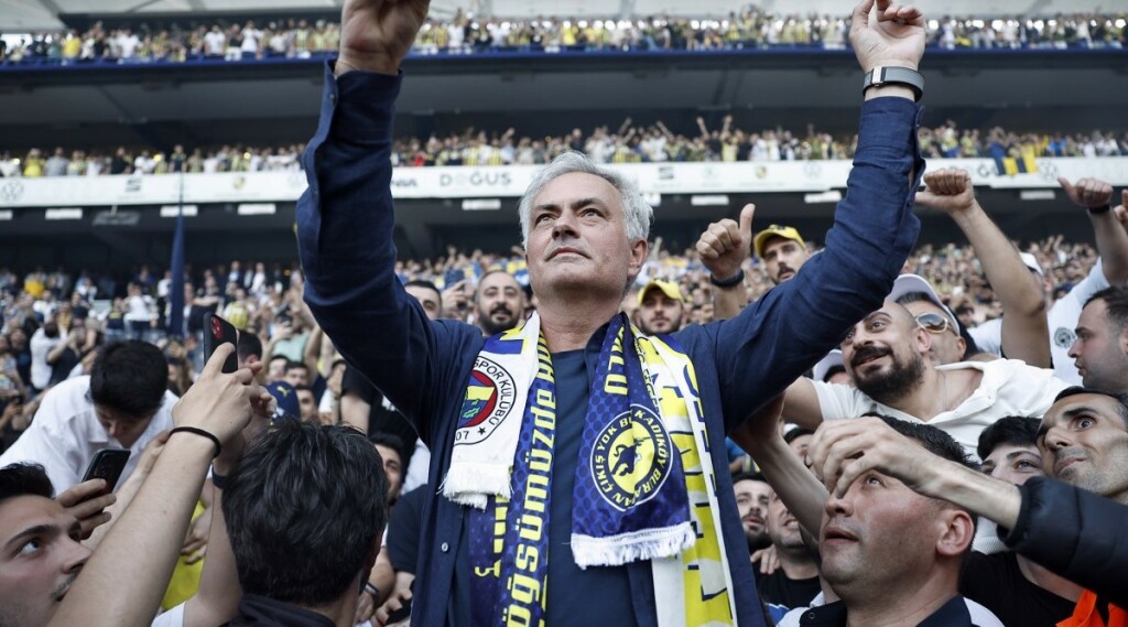 Jose Mourinho Fenerbahçe'de