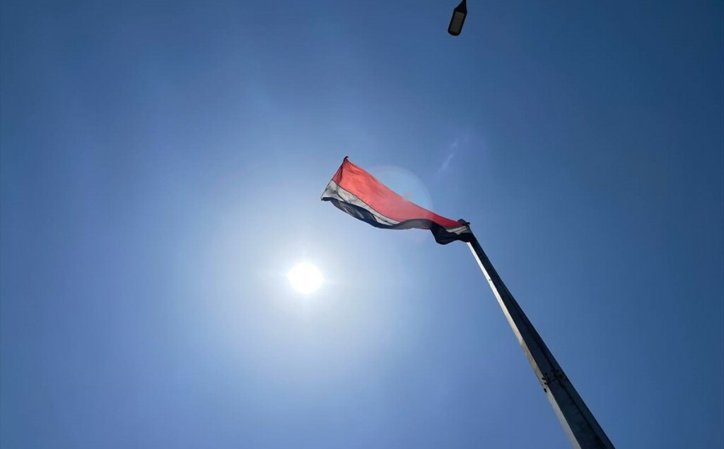 Kerkük'te aşırı sıcaklar nedeniyle devlet kurumlarında mesai saatleri kısaltıldı