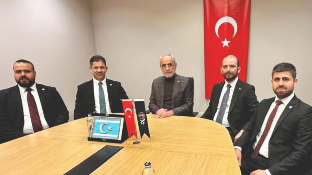 Türkiye Cumhurbaşkanı Başdanışmanı Yalçın Topçu, Kahtan Vendavi ve beraberindeki heyeti kabul etti