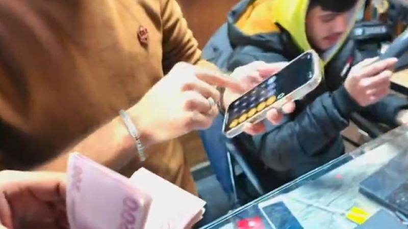 Suriye'de eski paraların yerini Türk lirası alıyor