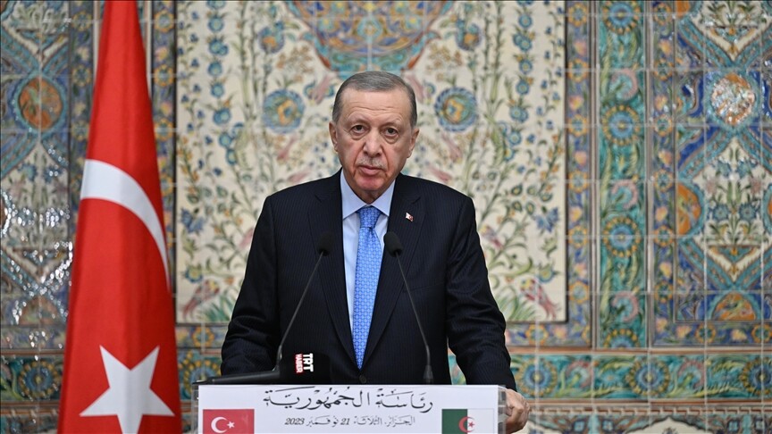 Erdoğan: İsrail Devleti'nin Gazze'yi insansız hale getirme politikasına eyvallah edemeyiz, etmeyeceğiz