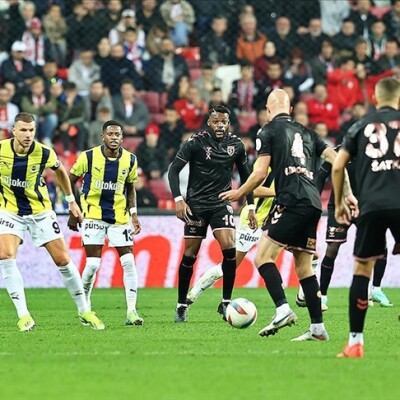 Fenerbahçe 9. haftayı 1 puanla kapattı