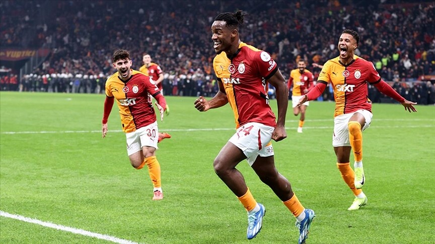 Namağlup lider Galatasaray, Trabzonspor'u 90+8'de bulduğu golle yendi