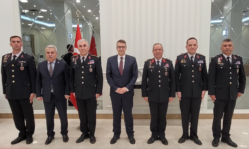 Jandarma Özel Asayiş Komutanı Aslan Irak'ta