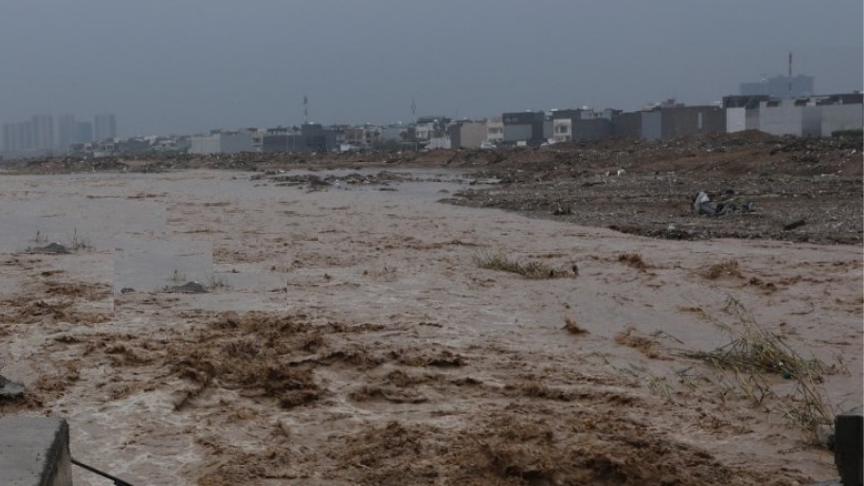 Kerkük'te sel felaketi: Bir kadın hayatını kaybetti, iki kişi kayıp