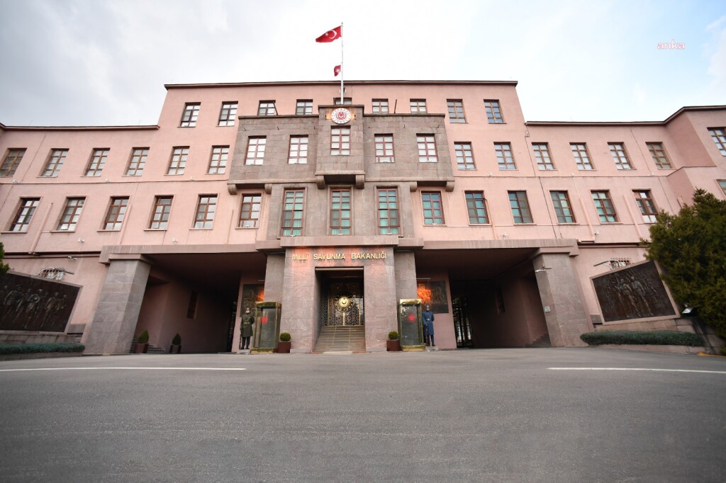 MSB, Irak ve Suriye'de 36 teröristi etkisiz hale getirdi