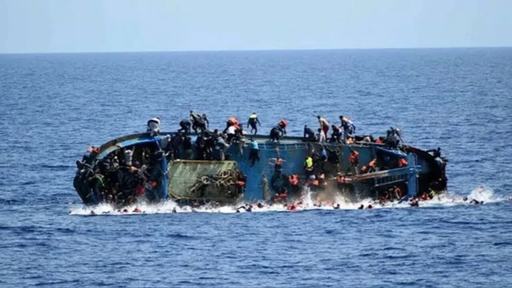 Nijerya'da yolcu taşıyan teknenin batması sonucu 25 kişi hayatını kaybetti