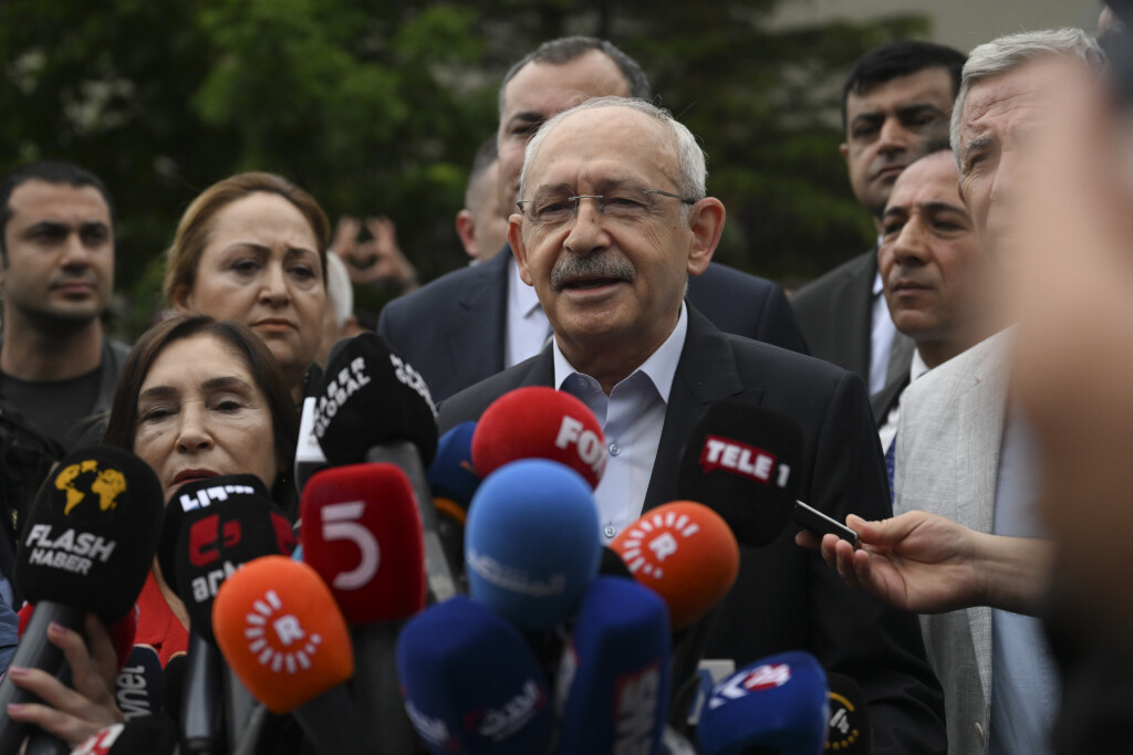 Millet İttifakı cumhurbaşkanı adayı ve CHP Genel Başkanı Kılıçdaroğlu oyunu kullandı