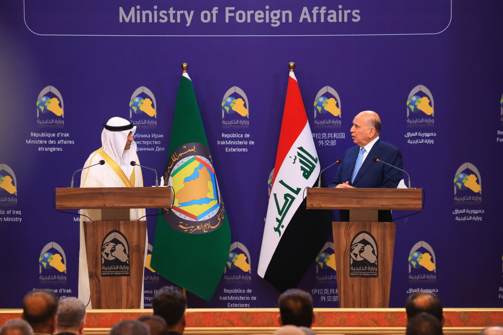 KİK Genel Sekreteri Budeyvi Bağdat'ta Irak Dışişleri Bakanı Hüseyin ile görüştü
