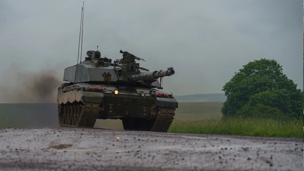 Ukrayna Challenger 2 tanklarını teslim aldı