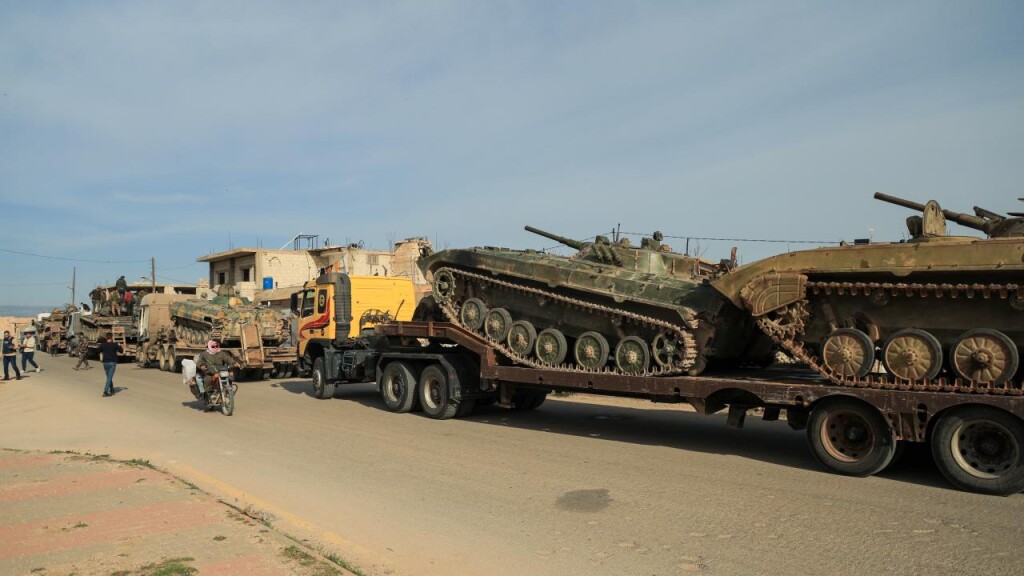 Lübnan Ordusu: Suriye'den yasa dışı yollarla ülkeye girmeye çalışan 56 kişi yakalandı