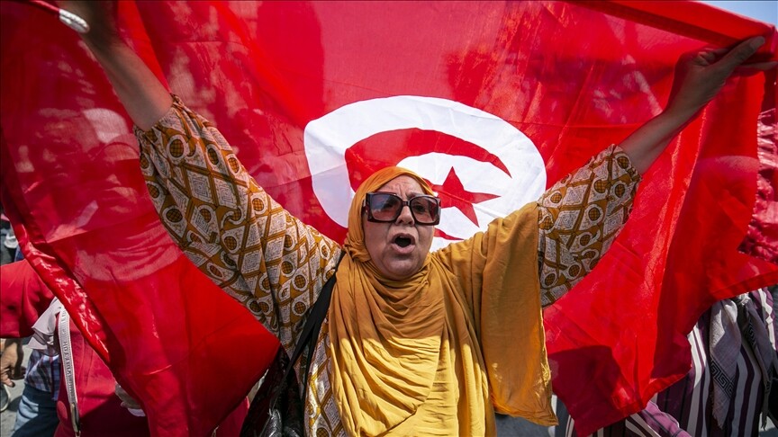 Tunus’ta Yeni Anayasa İçin Düzenlenecek Referandum Protesto Edildi
