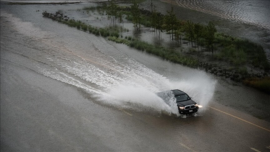 ABD'nin Texas eyaletinde meydana gelen sellerde en az 13 kişi hayatını kaybetti